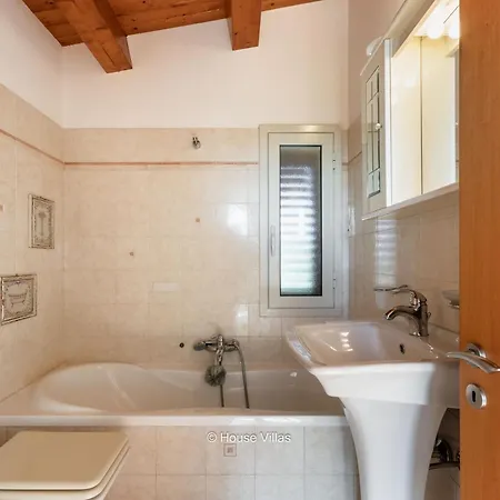 Villa House & - Fidalma