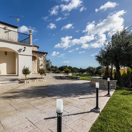 House & - Fidalma Villa *